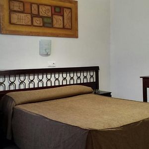 Hostal Ronda